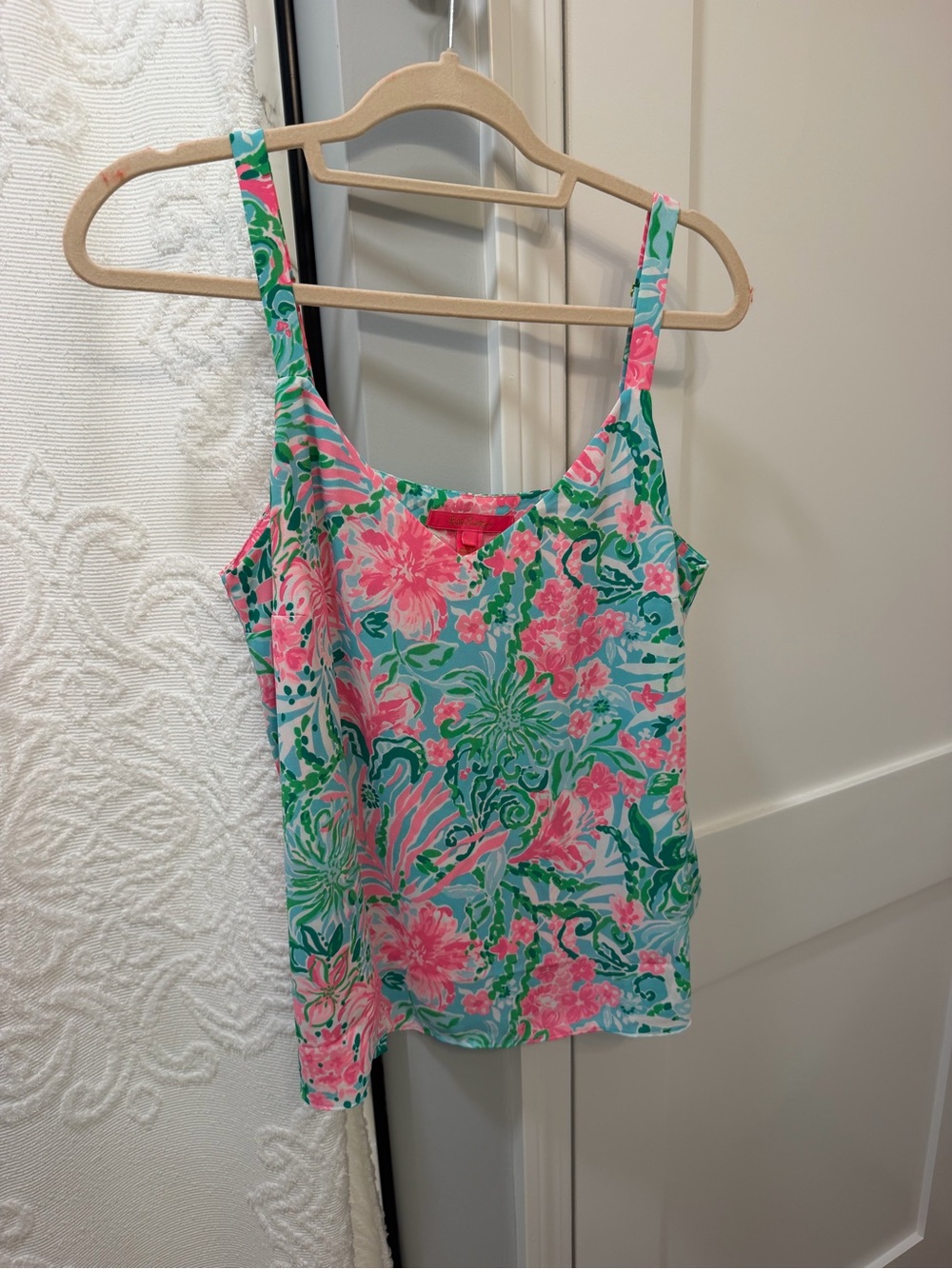 Lily Pullitzer Floral Pink & Green Sleeveless Tank Top